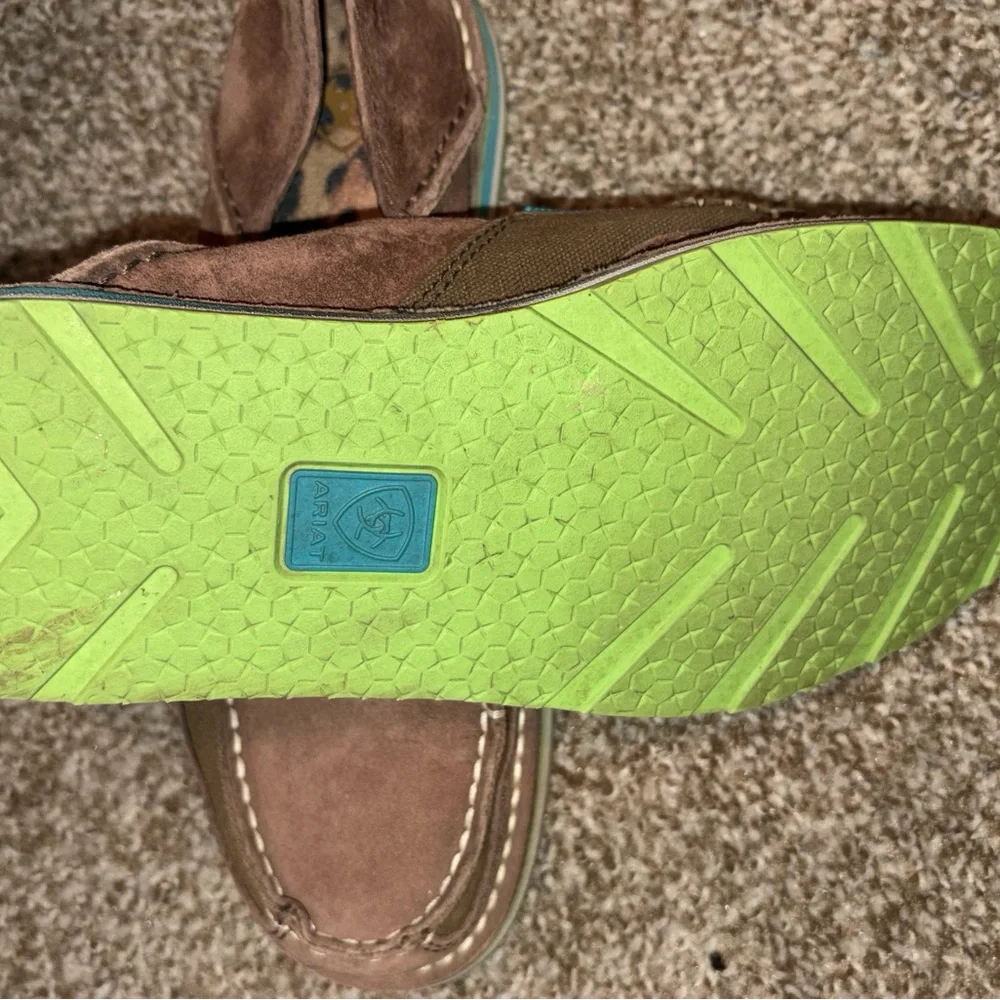 Women’s leather Ariat slip ons size 7 - Picture 3 of 4